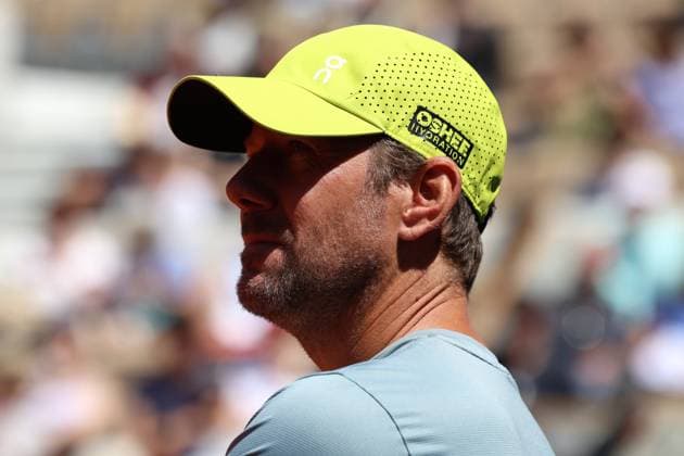 Roland Garros 2025 Wim Fissette during training before Roland Garros 2025 tennis tournament in Paris France on 22 May 2025. Paris France  Copyright: xFotoxOlimpikx originalFilename:jastrzebowski-rolandga250522_npVcI.jpg