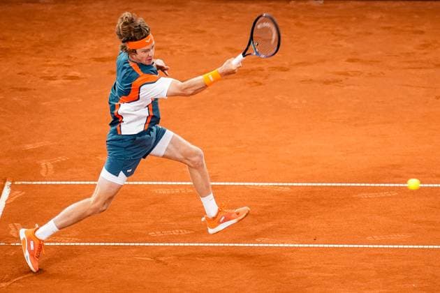 HAMBURG, GERMANY - MAY 22: Andrey Rublev of Russia plays a forehand in his Men s Singles Quarter Final match against Luciano Darderi of Italy during Day Six of the Bitpanda Hamburg Open at Am Rothenbaum on May 22, 2025 in Hamburg, Germany. (Photo by Rene Nijhuis) SPO  Copyright: xRenexNijhuis