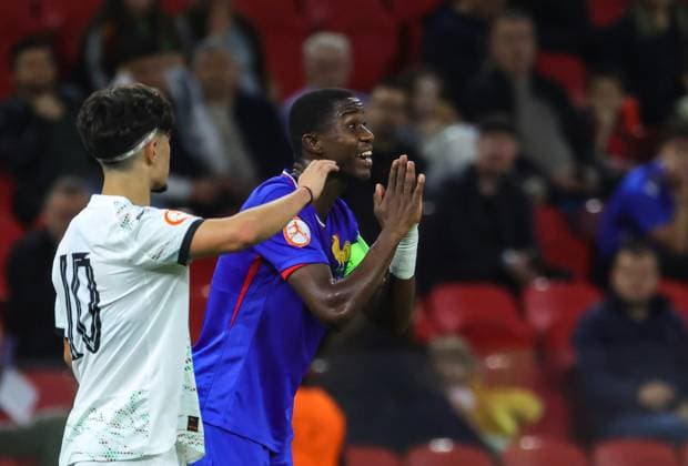May 22, 2025, Tirana, Tirana, Albania: Abdoulaye Camara (R) of France reacts during the UEFA European Under-17 Championship 2024 25 Group A match between France and Portugal on 22 May, 2025 in Tirana, Albania. Tirana Albania - ZUMAb266 20250522_zip_b266_007 Copyright: xArmandoxBabanix