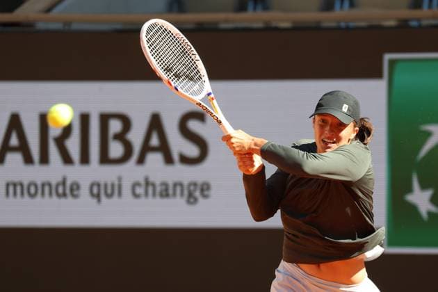 ROLAND GARROS 2025 Thierry Larret MAXPPP - PARIS (75) 23 05 2025 Thierry Larret Maxppp. Tennis. Roland Garros 2025. Internationaux de France de tennis. Stade Roland Garros, Paris (75). Le 23 mai 2025. Entrainement Iga SWIATEK vs Daria KASATRINA. training session PARIS (75) STADE ROLAND GARROS PARIS ILE DE FRANCE FRANCE  Copyright: xMAXPPPxThierryxLarretx TLR202505238448 TLR202505238448