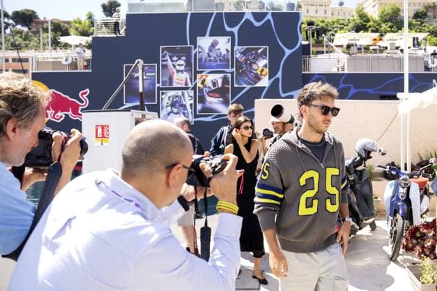 MONACO - Pierre Gasly (Alpine) arrives prior to the first free practice session ahead of the Monaco Grand Prix. ANP SANDER KING xVIxANPxSportx xxANPxIVx 528389976 originalFilename: 528389976.jpg