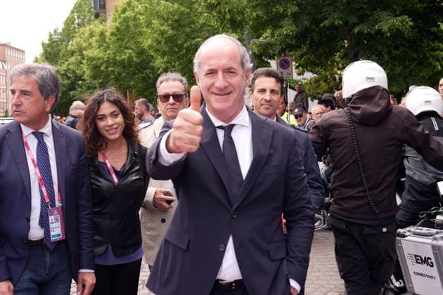 Luca Zaia (Veneto President) during the stage 13 of the Giro d™Italia from Rovigo to Vicenza, Italy - Friday, May 23, 2025. - cycling.  Copyright: xMassimoxPaolone LaPressex