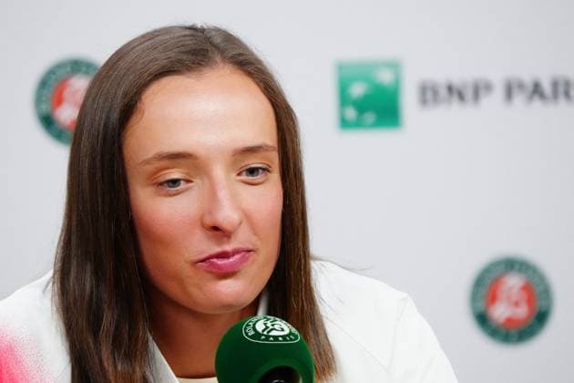 Iga Swiatek during a pre-tournament press conference, PK, Pressekonferenz French Open Tennis, Friday Previews, Qualifying and Practice, Tennis, Roland Garros, Paris, France - 23 May 2025 EDITORIAL USE ONLY No use with unauthorised audio, video, data, fixture lists, club league logos or live services. Online in-match use limited to 120 images, no video emulation. No use in betting, games or single club league player publications. Copyright: xJavierxGarcia Shutterstockx 15314610n