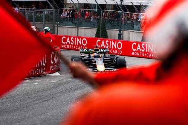 Formula 1 TAG Heuer Grand Prix de Monaco 2025 Alexis Perrin OVERTAKE MAXPPP - 23 05 2025 01 VERSTAPPEN Max (nld), Red Bull Racing, action during the Formula 1 TAG Heuer Grand Prix de Monaco 2025, the 8th round of the 2025 FIA Formula 1 World Championship, WM, Weltmeisterschaft on the Circuit de Monaco from May 22 to 25, 2025, in Monte Carlo, Monaco  Copyright: xOVERTAKE MAXPPPxAlexisxPerrinx OVT202505239156 OVT202505239156