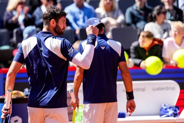 HAMBURG, GERMANY - MAY 23: Andrea Vavassori of Italy celebrates victory after his Men s Doubles Semi Final match with Simone Bolelli of Italy against Joe Salisbury of Great Britain and Neal Skupski of Great Britain during Day Seven of the Bitpanda Hamburg Open at Am Rothenbaum on May 23, 2025 in Hamburg, Germany. (Photo by Rene Nijhuis) SPO  Copyright: xRenexNijhuis