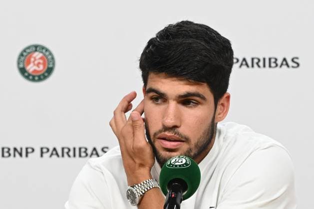 Media Day: Carlos Alcaraz answers journalists questions during Media Day at the Roland Garros Media Center on May 23, 2025. - 23 05 2025 - France Ile-de-France (region) Paris -  JulienxMattiax xLexPictorium LePictorium_0308697