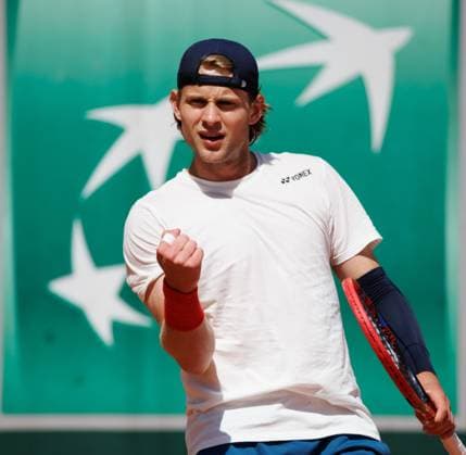 Belgian Zizou Bergs pictured in action during the afternoon training session at the Roland Garros French Open tennis tournament, in Paris, France, Friday 23 May 2025. This year s tournament takes place from 19 May to 08 June. BENOITxDOPPAGNE  x124970428x
