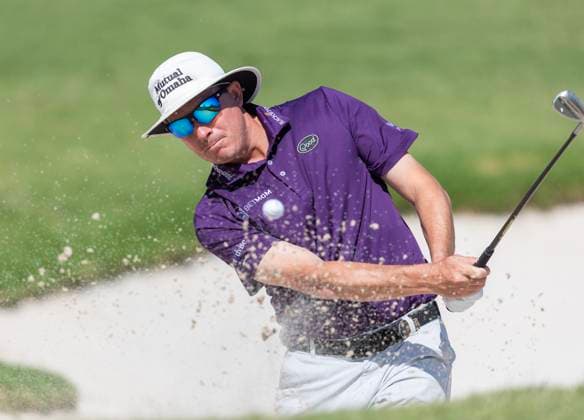 Sport Bilder des Tages May 23, 2025, Fort Worth, Tx, USA: FORT WORTH, TX - MAY 23, 2025 - Sami Valimaki of Finland plays the second round of the 2025 Charles Schwab Challenge PGA, Golf Herren at Colonial Country Club in Fort Worth, Texas. Fort Worth USA - ZUMAsc5_ 20250523_zaf_sc5_021 Copyright: xErichxSchlegelx