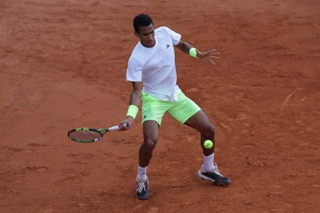GER, Hamburg, xFSx , ATP 500 , Mens Tennis Tournament Bitpanda Hamburg Open 2025, Semifinals , Mens Singles , 23 05 2025 Felix Auger Aliassime CAN plays a forehand Copyright: HMBxMedia FernandoxSoares