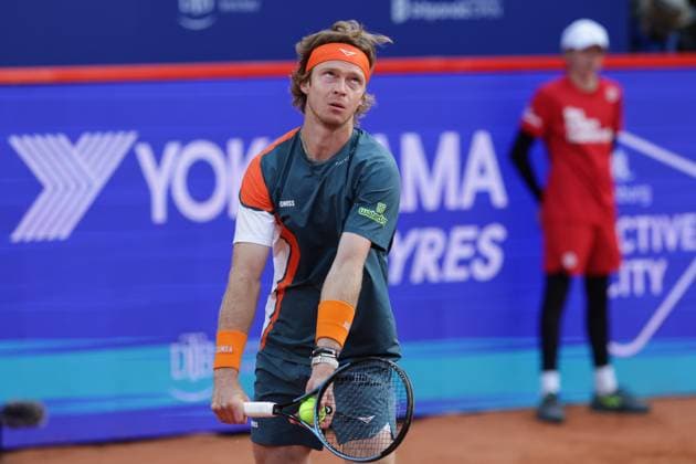GER, Hamburg, xFSx , ATP 500 , Mens Tennis Tournament Bitpanda Hamburg Open 2025, Semifinals , Mens Singles , 23 05 2025 Andrey Rublev RUS makes a serve Copyright: HMBxMedia FernandoxSoares