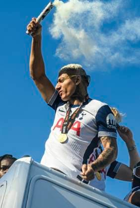 The Tottenham Hotspur Winners Parade, London, UK, on 23 May 2025. Richarlison, or Richarlison de Andrade, on the Tottenham Hotspur Winners Parade to celebrate their Europe League win, London, UK, on 23 May 2025. Spurs won the Europa League on Wednesday 21 May 2025., Credit:Tina Korhonen Avalon London  Copyright: xTinaxKorhonenx xAvalonx 1002547917