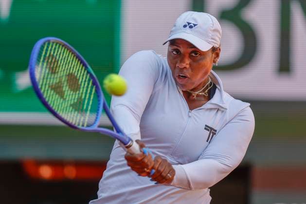 May 23, 2025, Paris, France: TAYLOR TOWNSEND (USA) in action during the qualifications of the tennis Grand Slam of Roland Garros 2025, match against Daria Saville (AUS) at Roland Garros Stadium. Paris France - ZUMAb253 20250523_zsp_b253_014 Copyright: xLoicxBaratouxx