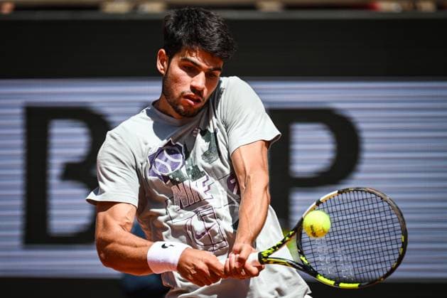 May 23, 2025, Paris, France, France: Carlos ALCARAZ of Spain during a training session of Roland-Garros 2025, French Open 2025, Grand Slam tennis tournament at Roland-Garros Stadium on May 23, 2025 in Paris, France. Paris France - ZUMAm308 20250523_zsp_m308_055 Copyright: xMatthieuxMirvillex