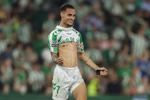 ESP: Real Betis-Valencia CF. LaLiga EA Sports, date 38 Antony Dos Santos of Real Betis during the La Liga EA Sports match between Real Betis and Valencia CF played at Benito Villamarin Stadium on May 23, 2025 in Sevilla, Spain. kpng Copyright: xAntonioxPozox xPRESSINPHOTOx AP_240523_BET_VAL_038