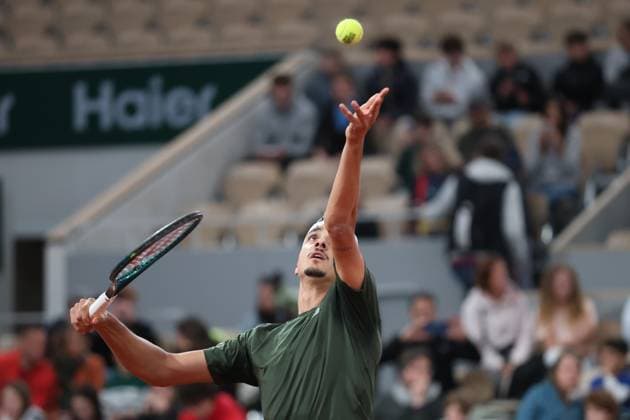ROLAND GARROS 2025 Thierry Larret MAXPPP - PARIS (75) 24 05 2025 Thierry Larret Maxppp. Tennis. Roland Garros 2025. Internationaux de France de tennis. Stade Roland Garros, Paris (75). Le 24 mai 2025. Entrainement Lorenzo MUSETTI vs Lorenzo SONEGO Tennis. Roland Garros 2025. French Open tennis tournament. Roland Garros Stadium, Paris (75) PARIS (75) STADE ROLAND GARROS PARIS ILE DE FRANCE FRANCE  Copyright: xMAXPPPxThierryxLarretx TLR202505242097 TLR202505242097