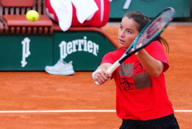 Jodie Burrage practices French Open Tennis, Saturday Previews, Qualifying and Practice, Tennis, Roland Garros, Paris, France - 24 May 2025 EDITORIAL USE ONLY No use with unauthorised audio, video, data, fixture lists, club league logos or live services. Online in-match use limited to 120 images, no video emulation. No use in betting, games or single club league player publications. Copyright: xJavierxGarcia Shutterstockx 15314612cj