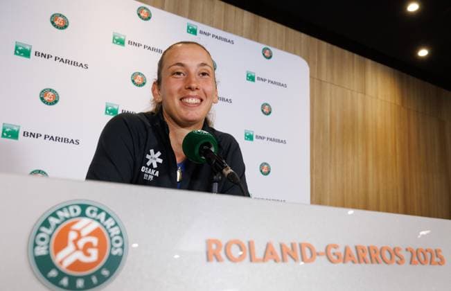Belgian Elise Mertens pictured during a press conference, PK, Pressekonferenz of Mertens at the Roland Garros French Open tennis tournament, in Paris, France, Saturday 24 May 2025. The Roland Garros Grand Slam takes place from 24 May to 8 June 2025. BENOITxDOPPAGNE  x125071088x