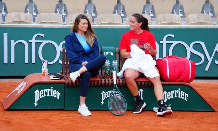 Jodie Burrage practices alongside mother Yvonne French Open Tennis, Saturday Previews, Qualifying and Practice, Tennis, Roland Garros, Paris, France - 24 May 2025 EDITORIAL USE ONLY No use with unauthorised audio, video, data, fixture lists, club league logos or live services. Online in-match use limited to 120 images, no video emulation. No use in betting, games or single club league player publications. Copyright: xJavierxGarcia Shutterstockx 15314612cm