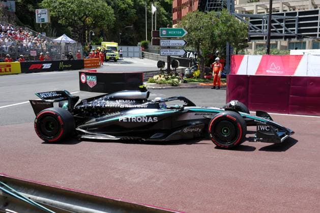 Kimi Antonelli Mercedes AMG Petronas drives into the pit lane, 3 Free Practice, Monaco Grand Prix, Motorsport, Men, Formula 1, 24 05 2025 Monte Carlo Monaco MCO Copyright: xkolbert-press ChristianxKolbertx