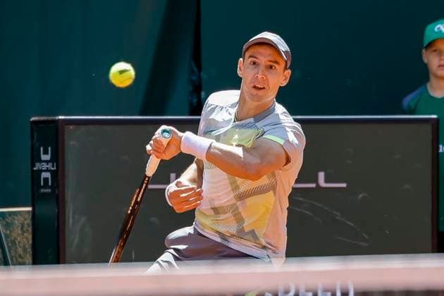 Joran Vliegen BEL , Switzerland, Tennis, Gonet Geneva Open ATP 250 , Final Doubles,2025, Ariel Behar URU Joran Vliegen BEL vs Sadio Doumbia FRA Fabien Reboul FRA , 24 05 2025, Parc des Eaux Vives, Geneva, Switzerland Geneva Parc des Eaux Vives Geneva Switzerland Copyright: xGrantxHubbsx