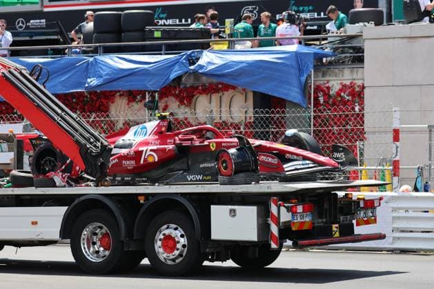 24th May 2025; Circuit de Monaco, Monte Carlo, Monaco; Formula 1 Tag Heuer Grand Prix of Monaco 2025; Qualifying Day; Lewis Hamilton (GBR) Scuderia Ferrari HP car is removed by truck after he crashed in the closing seconds of final practice  ActionPlus12792377 PierrexTeyssot