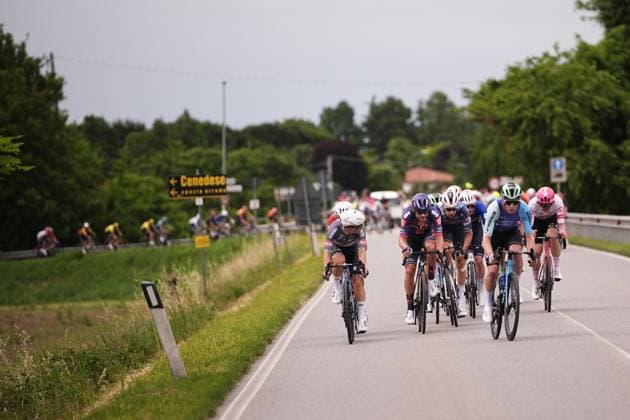 The pack rides cycles during during the stage 14 of the Giro d™Italia from Treviso to Nova Gorica Gorizia, Italy - Saturday, May 24, 2025. - cycling.  Copyright: xMarcoxAlpozzi LaPressex