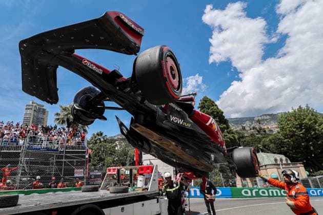 Formula 1, GP Monaco in Monte Carlo, Lewis Hamilton crashes