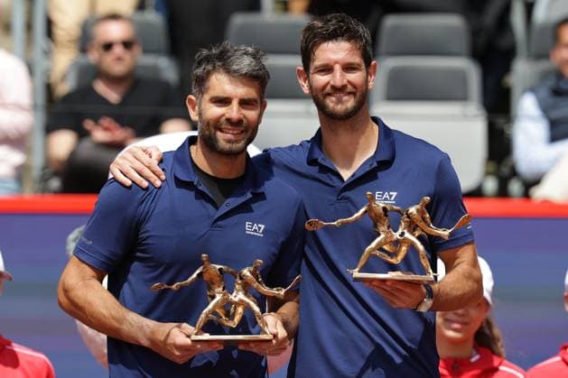 GER, Hamburg, xFSx , ATP 500 , Mens Tennis Tournament Bitpanda Hamburg Open 2025, Final , Mens Doubles , 24 05 2025 Simone Bolelli ITA and Andrea Vavassori ITA the winners of the Mens Doubles Copyright: HMBxMedia FernandoxSoares