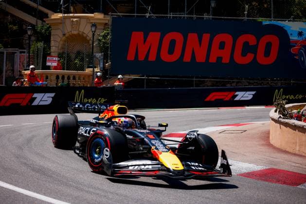 Formula 1 TAG Heuer Grand Prix de Monaco 2025 Alexis Perrin OVERTAKE MAXPPP - 24 05 2025 01 VERSTAPPEN Max (nld), Red Bull Racing, action during the Formula 1 TAG Heuer Grand Prix de Monaco 2025, the 8th round of the 2025 FIA Formula 1 World Championship, WM, Weltmeisterschaft on the Circuit de Monaco from May 22 to 25, 2025, in Monte Carlo, Monaco  Copyright: xOVERTAKE MAXPPPxAlexisxPerrinx OVT202505242378 OVT202505242378