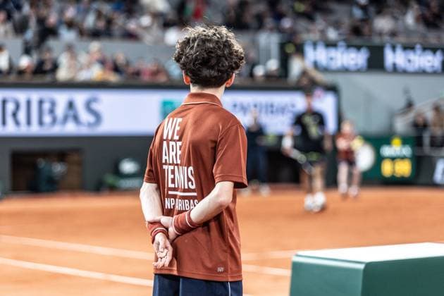2025 French Open - Yannick Noah Day Atmosphere at Yannick Noah Day during the 2025 French Open at Roland Garros on May 24, 2025 in Paris, France. Photo by Nasser Berzane ABACAPRESS.COM Paris France  Copyright: xBerzanexNasser ABACAx