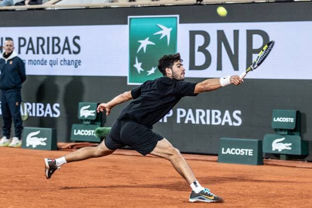 2025 French Open - Yannick Noah Day Carlos Alcaraz training at Yannick Noah Day during the 2025 French Open at Roland Garros on May 24, 2025 in Paris, France. Photo by Nasser Berzane ABACAPRESS.COM Paris France  Copyright: xBerzanexNasser ABACAx
