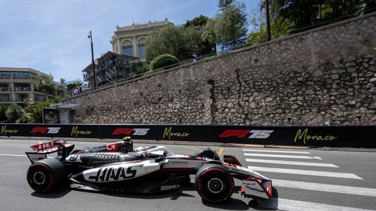 NÂ° 87 Oliver Bearman (GBR) MoneyGram Haas F1 Team during TAG Heuer Grand Prix de Monaco 2025 - Pranctice 3 and Qualifying, Formula 1 Championship in Monaco, Principality of Monaco, May 24 2025  Copyright: xOttoxMoretti IPAxSportx xipa-agency.netx xx IPA_58173454 IPA_Agency_IPA58173454
