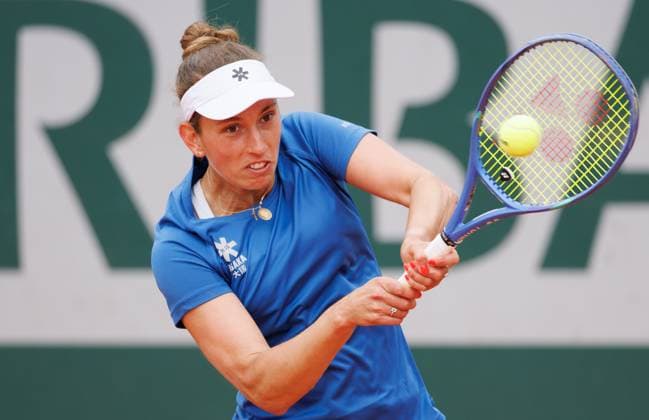 Belgian Elise Mertens pictured in action during the afternoon training session at the Roland Garros French Open tennis tournament, in Paris, France, Saturday 24 May 2025. This year s tournament takes place from 19 May to 08 June. BENOITxDOPPAGNE  x125090676x