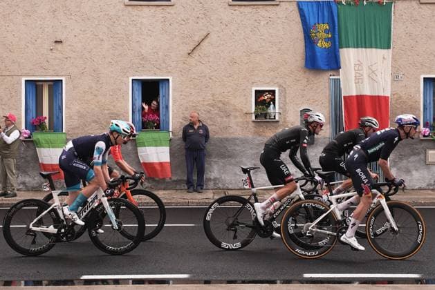 The pack rides cycles during the stage 14 of the Giro d™Italia from Treviso to Nova Gorica Gorizia, Italy - Saturday, May 24, 2025. - cycling.  Copyright: xMarcoxAlpozzi LaPressex