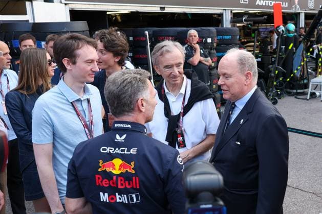 Owner of the LVMH Group, Bernard Arnault and Prince of Monaco Albert II, Team Principal Christian Horner Oracle Red Bull Racing , Qualifying, Monaco Grand Prix, Motorsport, Men, Formula 1, 24 05 2025 Monte Carlo Monaco MCO Copyright: xkolbert-press ChristianxKolbertx