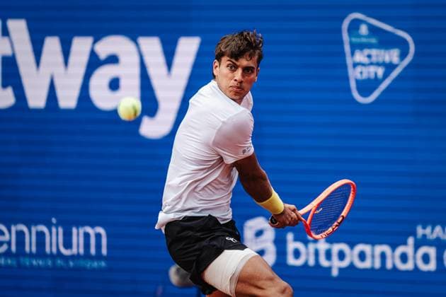 Tennis Men bitpanda Hamburg Open Final ATP 500 Andrei Andreyevich Rublev RUS vs Flavio Cobolli ITA 24 05 2025 Flavio Cobolli Backhand Hamburg Tennisstadion am Rothenbaum Hamburg Germany