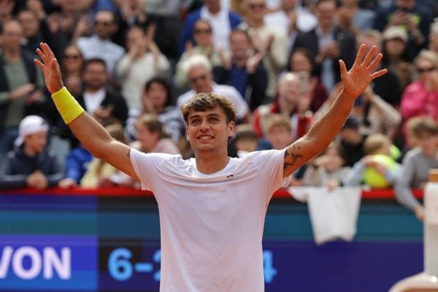 GER, Hamburg, xFSx , ATP 500 , Mens Tennis Tournament Bitpanda Hamburg Open 2025, Final Mens Singles , 24 05 2025 Flavio Cobolli ITA wins the Bitpanda Hamburg Open 2025 cheering, cheering, cheering, cheering Copyright: HMBxMedia FernandoxSoares