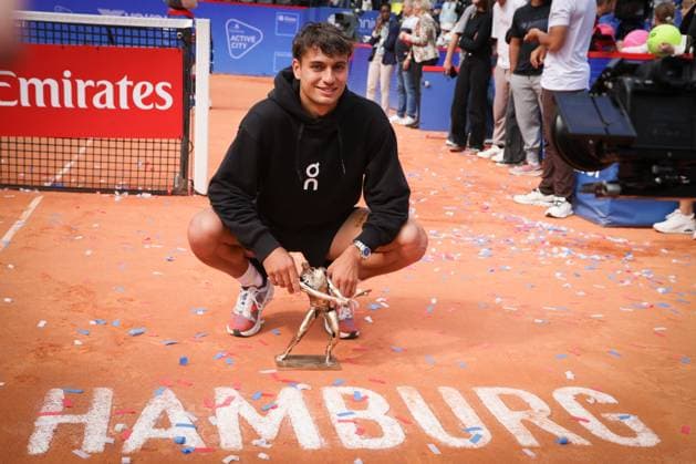 GER, Hamburg, xFSx , ATP 500 , Mens Tennis Tournament Bitpanda Hamburg Open 2025, Final Mens Singles , 24 05 2025 Flavio Cobolli ITA Winner of the Bitpanda Hamburg Open Copyright: HMBxMedia FernandoxSoares