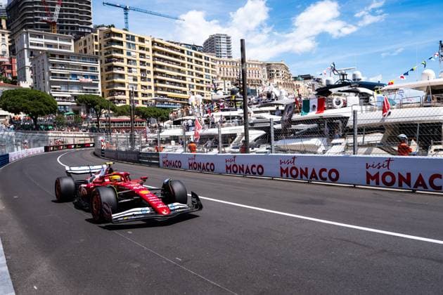 F1 2025: Monaco Grand Prix in Monaco Scuderia Ferrari HP F1 Team s English driver Lewis Hamilton seen during the free practice three of the Formula 1 Monaco Grand Prix 2025. Monaco Monaco Copyright: xLucaxMartinix xSOPAxImagesx LMC02311