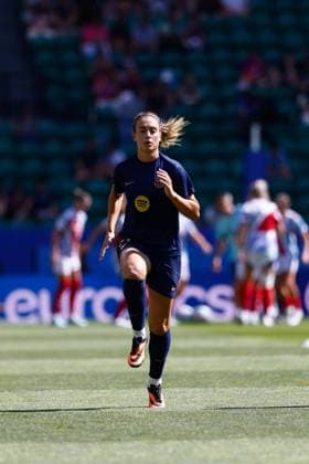 May 24, 2025, Lisbon, Lisbon, Portugal: Alexia Putellas of FC Barcelona, Barca warms up during the UEFA Women s Champions League Final 2025 football match played between Arsenal WFC and FC Barcelona at Jose Alvalade Stadium on May 24, 2025, in Lisbon, Portugal. Lisbon Portugal - ZUMAa181 20250524_zaa_a181_084 Copyright: xDennisxAgyemanx