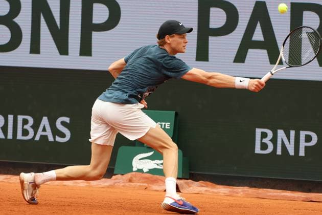Roland Garros 2025 Grigor Dimitrow during training before Roland Garros 2025 tennis tournament in Paris France on 24 May 2025. Paris France  Copyright: xFotoxOlimpikx originalFilename:jastrzebowski-rolandga250524_npaLv.jpg
