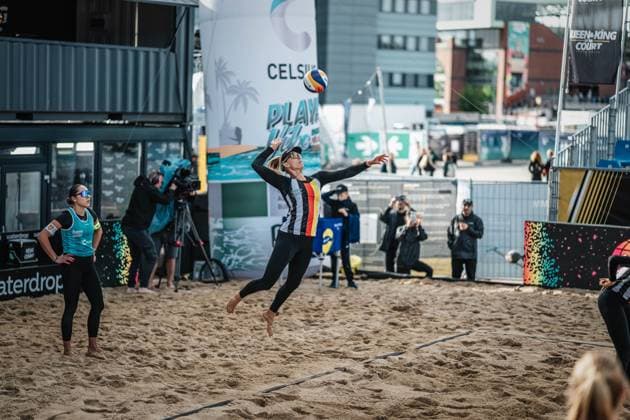 Beach Volleyball Men King Queen of the Court Hamburg 24 05 2025 Chenoa Christ serving Hamburg Active City Arena Hamburg Germany