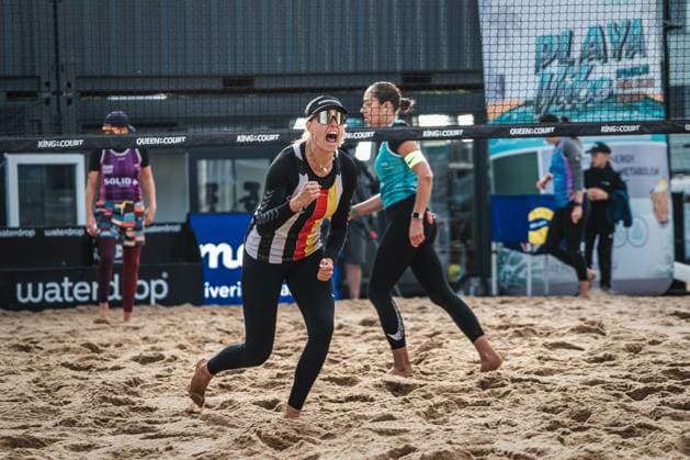 Beach Volleyball Men King Queen of the Court Hamburg 24 05 2025 Chenoa Christ cheers Hamburg Active City Arena Hamburg Germany