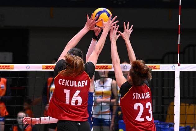 Block of Germany during the match Germany vs Holland at Pala Panini Modena 24may2025 , AIA AeQuilibrium Cup Women Elite.  Copyright: xDuilioxDellaxLibera IPAxSportx xipa-agency.netx xx IPA_58187929 IPA_Agency_IPA58187929