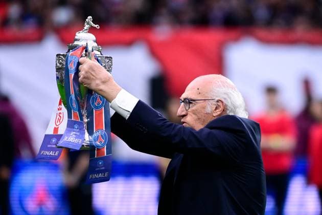 FOOTBALL : PSG vs Reims - Finale Coupe de France - 24 05 2025 Carlos Bianchi presents de French Cup during the French Cup Final match between Paris Saint Germain and Stade de Reims at Stade de France on May 24 , 2025 in Saint Denis, France. ( Photo by Dante Badano PsnewZ ) - Saint DenisFrance  Copyright: xx