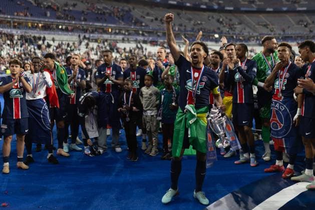 French Cup final football match Alexis Sciard IP3; Saint Denis, France, May 24, 2025 - Paris Saint Germain s Brazilian defender 05 Marquinhos and his teammates celebrate their victory after winning the French Cup final football match against Stade de Reims at the Stade de France.  Copyright: xIP3xPRESS MAXPPPxAlexisxSciardx IP3ASCI25052462 IP3ASCI25052462