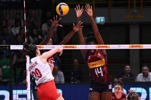 Erkek Yaprak ( Turkey ) during the match Italy vs Turkey at Pala Panini Modena 24may2025 , AIA AeQuilibrium Cup Women Elite.  Copyright: xDuilioxDellaxLibera IPAxSportx xipa-agency.netx xx IPA_58200643 IPA_Agency_IPA58200643
