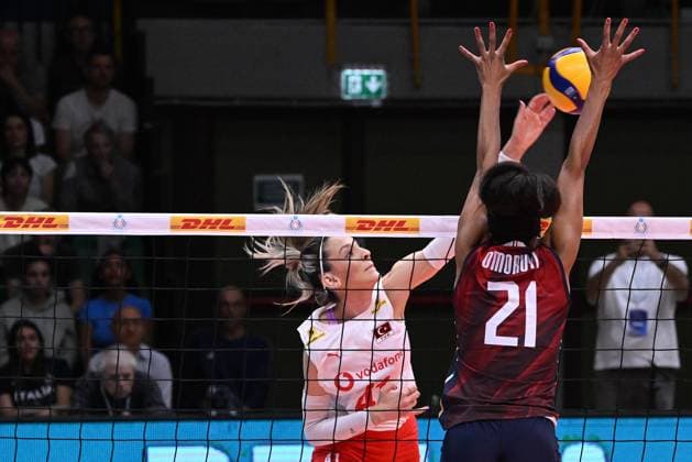 Carutasu Alexia ( Turkey ) and Loveth Omoruyi ( Italy ) during the match Italy vs Turkey at Pala Panini Modena 24may2025 , AIA AeQuilibrium Cup Women Elite.  Copyright: xDuilioxDellaxLibera IPAxSportx xipa-agency.netx xx IPA_58200664 IPA_Agency_IPA58200664