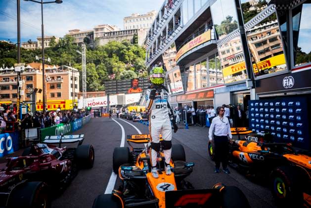 Formula 1 TAG Heuer Grand Prix de Monaco 2025 Alexis Perrin OVERTAKE MAXPPP - Monaco 24 05 2025 04 NORRIS Lando (gbr), McLaren F1 Team, portrait pole position celebration during the Formula 1 TAG Heuer Grand Prix de Monaco 2025, the 8th round of the 2025 FIA Formula 1 World Championship, WM, Weltmeisterschaft on the Circuit de Monaco from May 22 to 25, 2025, in Monte Carlo, Monaco Monaco Monaco  Copyright: xOVERTAKE MAXPPPxAlexisxPerrinx OVT202505255182 OVT202505255182