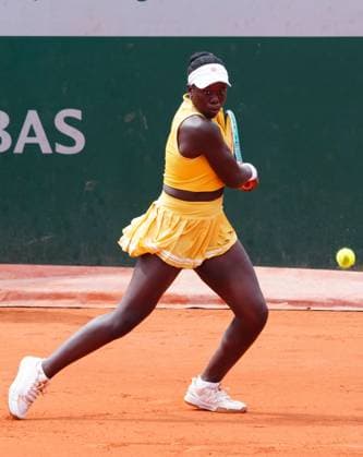 Victoria Mboko in first round action French Open Tennis, Day One, Tennis, Roland Garros, Paris, France - 25 May 2025 EDITORIAL USE ONLY No use with unauthorised audio, video, data, fixture lists, club league logos or live services. Online in-match use limited to 120 images, no video emulation. No use in betting, games or single club league player publications. Copyright: xJavierxGarcia Shutterstockx 15314618h